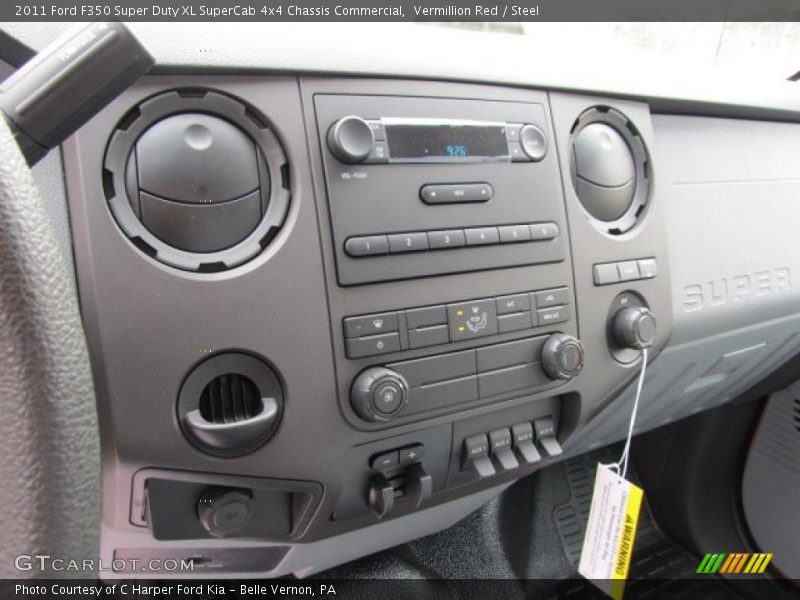 Controls of 2011 F350 Super Duty XL SuperCab 4x4 Chassis Commercial