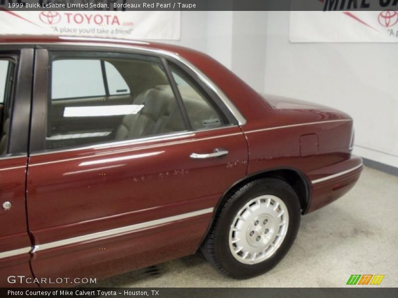 Bordeaux Red Pearl / Taupe 1999 Buick LeSabre Limited Sedan