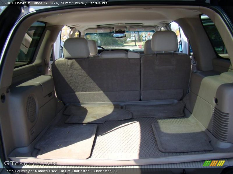 Summit White / Tan/Neutral 2004 Chevrolet Tahoe Z71 4x4