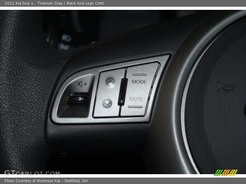 Titanium Gray / Black Soul Logo Cloth 2011 Kia Soul +