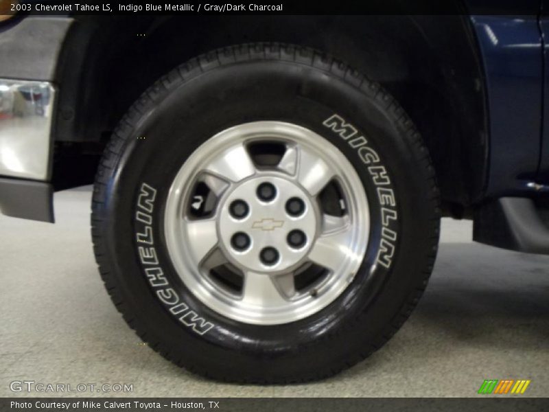 Indigo Blue Metallic / Gray/Dark Charcoal 2003 Chevrolet Tahoe LS