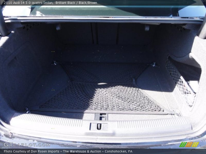  2010 S4 3.0 quattro Sedan Trunk