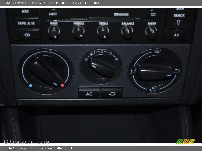 Platinum Grey Metallic / Black 2003 Volkswagen Jetta GLI Sedan