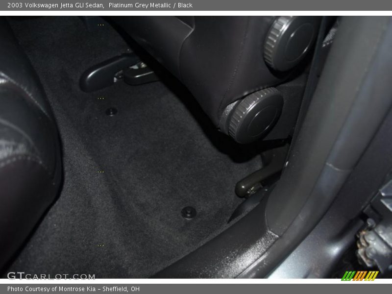 Platinum Grey Metallic / Black 2003 Volkswagen Jetta GLI Sedan