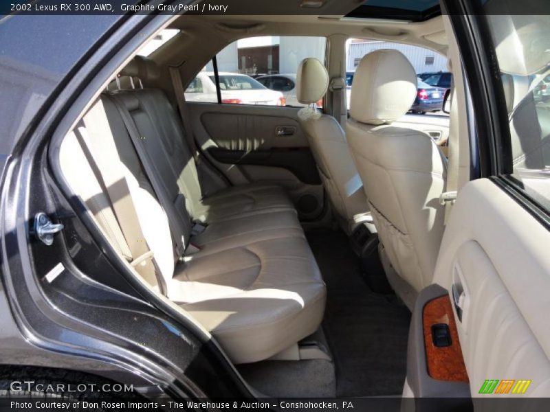 Graphite Gray Pearl / Ivory 2002 Lexus RX 300 AWD