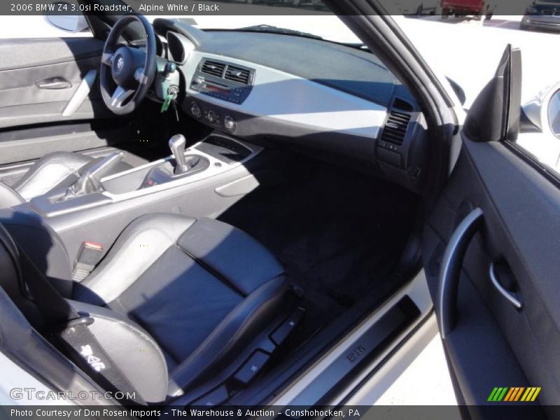 Alpine White / Black 2006 BMW Z4 3.0si Roadster