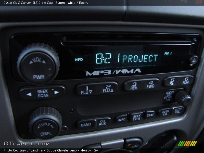 Controls of 2010 Canyon SLE Crew Cab