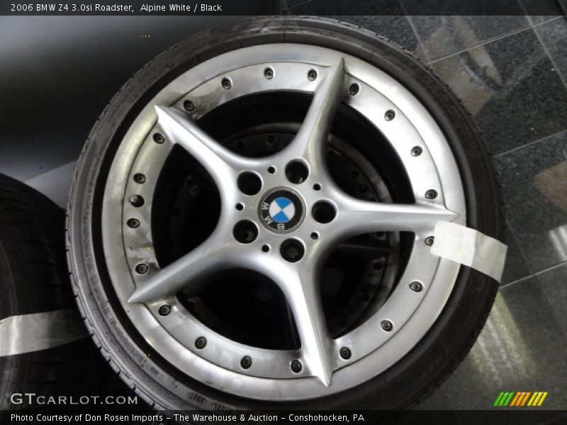 Alpine White / Black 2006 BMW Z4 3.0si Roadster