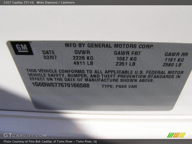 White Diamond / Cashmere 2007 Cadillac STS V6