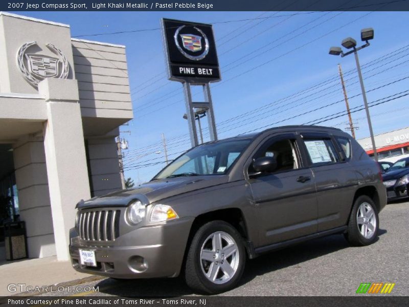 Light Khaki Metallic / Pastel Pebble Beige 2007 Jeep Compass Sport