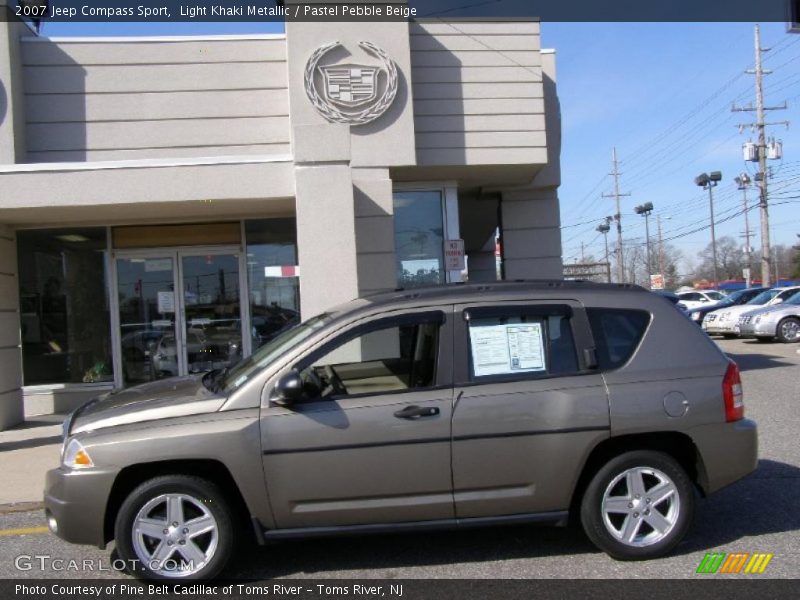Light Khaki Metallic / Pastel Pebble Beige 2007 Jeep Compass Sport