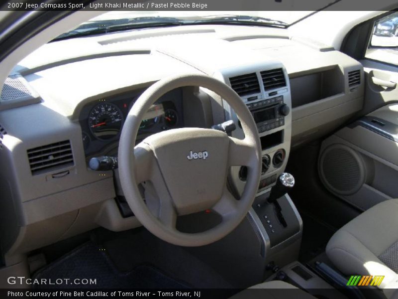 Light Khaki Metallic / Pastel Pebble Beige 2007 Jeep Compass Sport