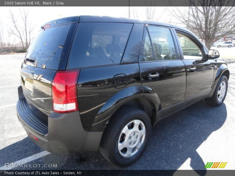 Black / Gray 2003 Saturn VUE V6