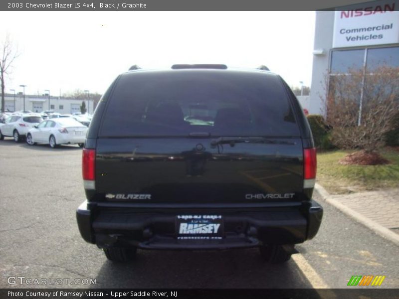 Black / Graphite 2003 Chevrolet Blazer LS 4x4