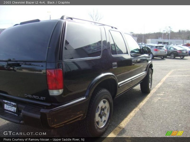 Black / Graphite 2003 Chevrolet Blazer LS 4x4