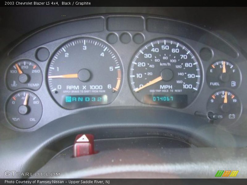 Black / Graphite 2003 Chevrolet Blazer LS 4x4