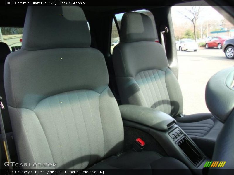 Black / Graphite 2003 Chevrolet Blazer LS 4x4