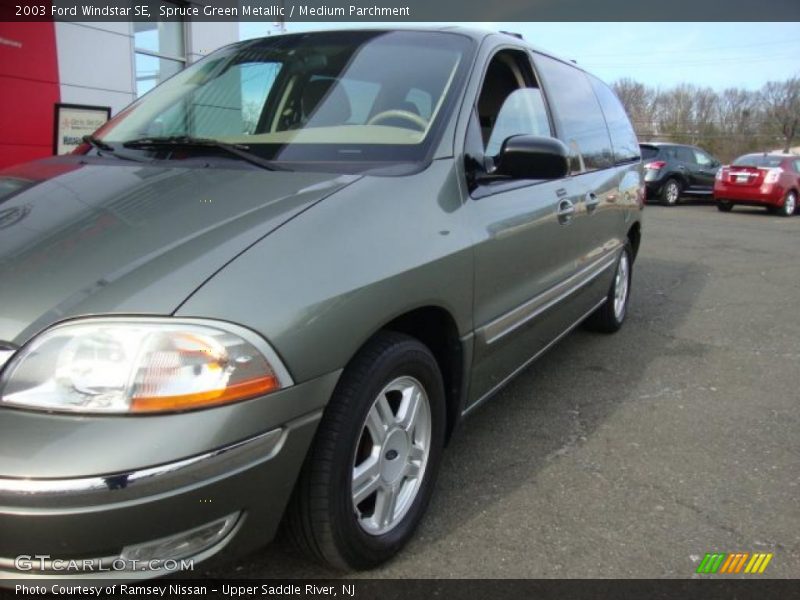 Spruce Green Metallic / Medium Parchment 2003 Ford Windstar SE