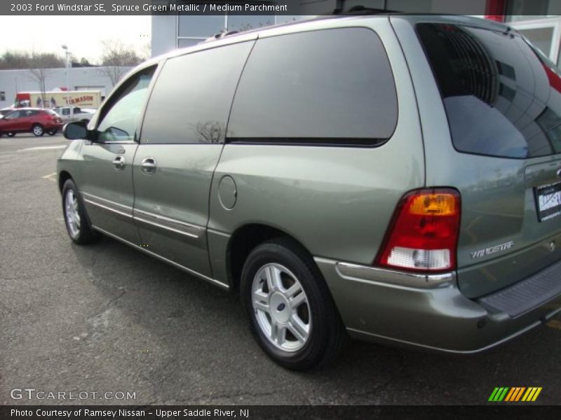 Spruce Green Metallic / Medium Parchment 2003 Ford Windstar SE