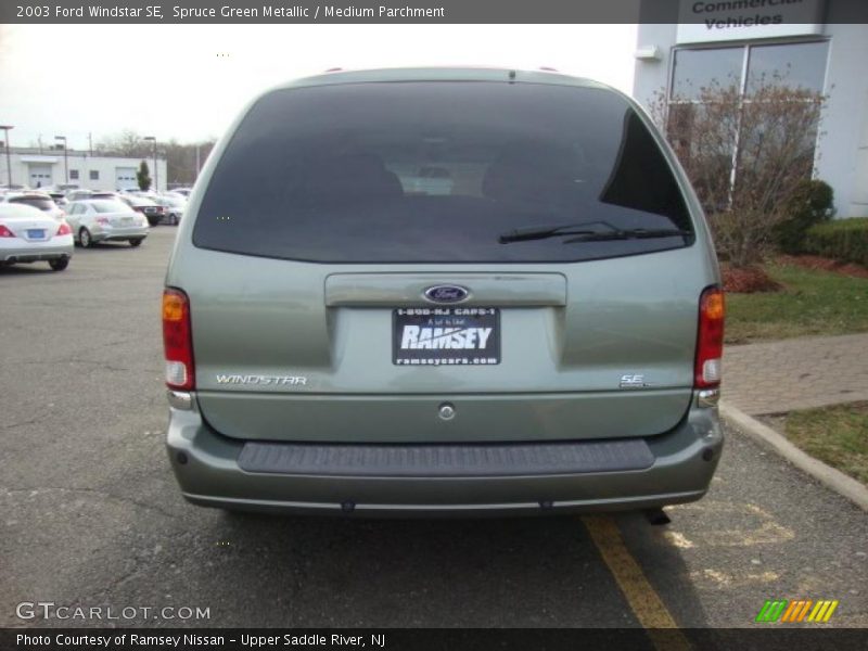 Spruce Green Metallic / Medium Parchment 2003 Ford Windstar SE