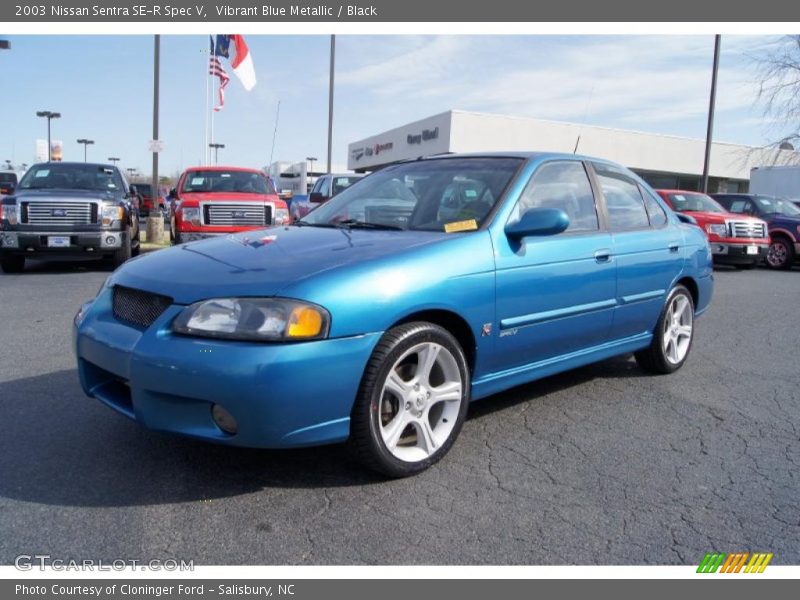Front 3/4 View of 2003 Sentra SE-R Spec V