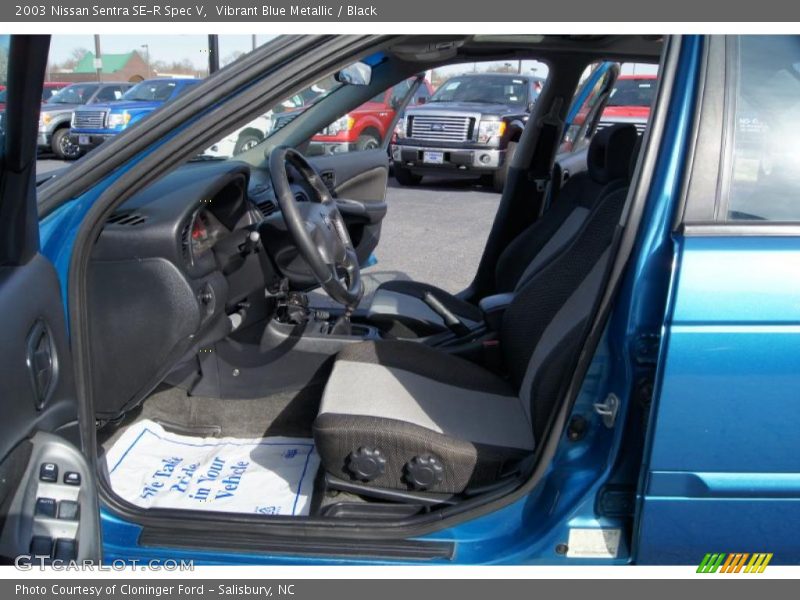 Vibrant Blue Metallic / Black 2003 Nissan Sentra SE-R Spec V