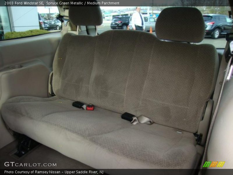  2003 Windstar SE Medium Parchment Interior