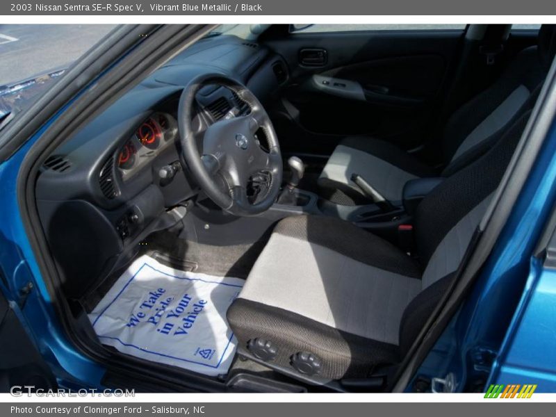 Vibrant Blue Metallic / Black 2003 Nissan Sentra SE-R Spec V