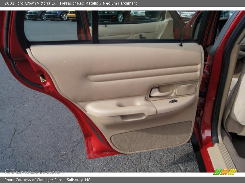 Door Panel of 2001 Crown Victoria LX
