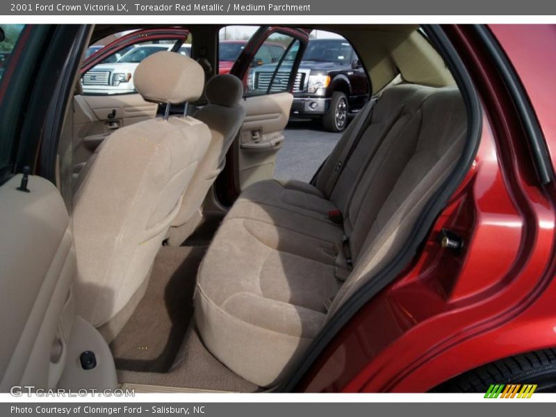  2001 Crown Victoria LX Medium Parchment Interior