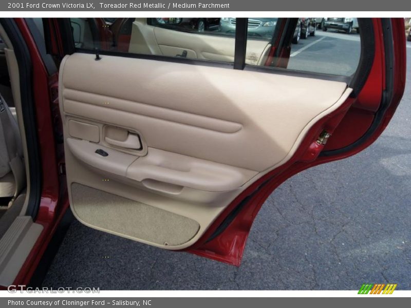 Door Panel of 2001 Crown Victoria LX