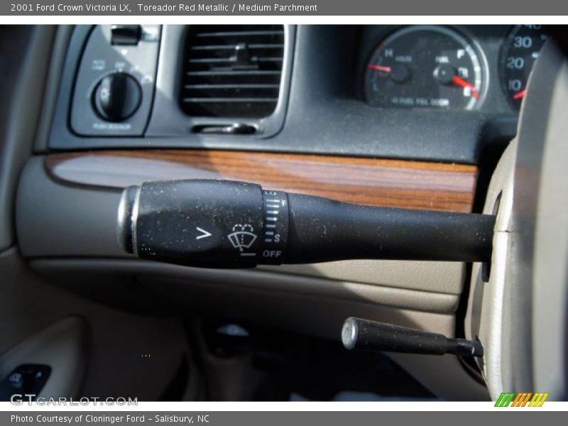 Controls of 2001 Crown Victoria LX