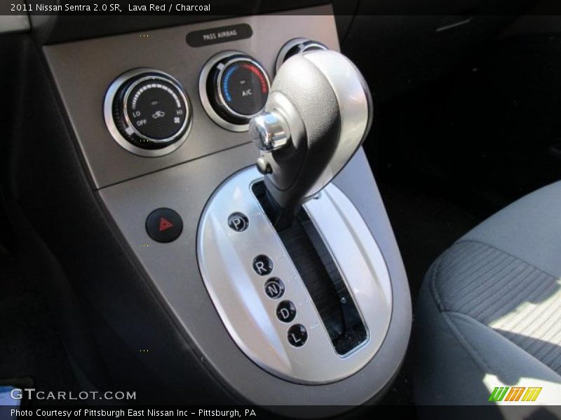  2011 Sentra 2.0 SR Xtronic CVT Automatic Shifter