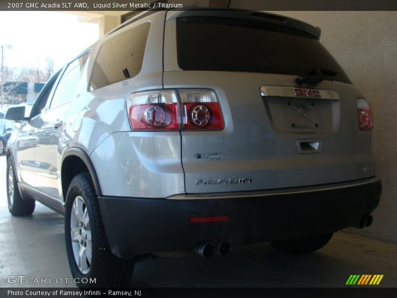 Liquid Silver Metallic / Titanium 2007 GMC Acadia SLT AWD