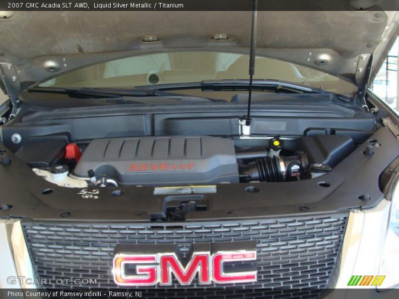 Liquid Silver Metallic / Titanium 2007 GMC Acadia SLT AWD