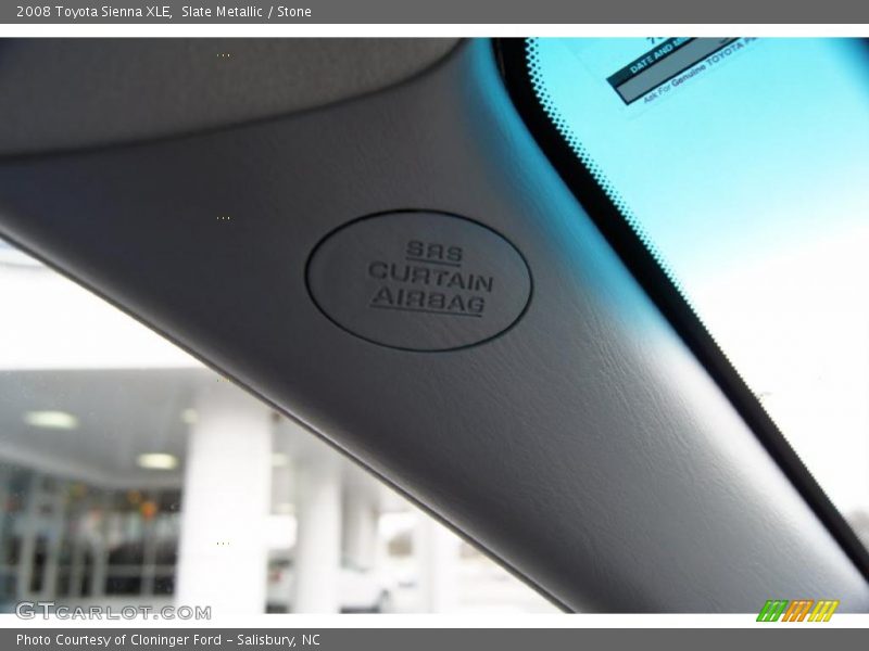  2008 Sienna XLE Stone Interior