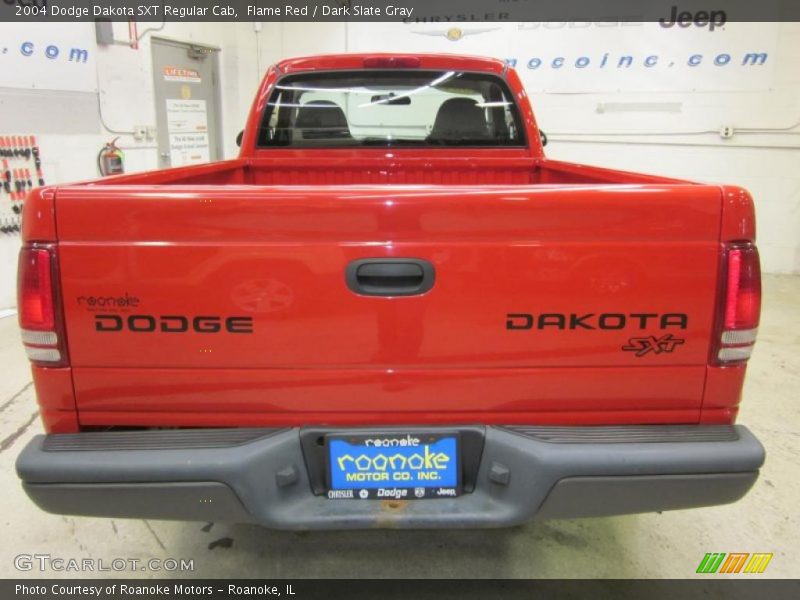 Flame Red / Dark Slate Gray 2004 Dodge Dakota SXT Regular Cab