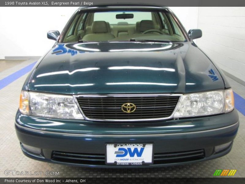Evergreen Pearl / Beige 1998 Toyota Avalon XLS