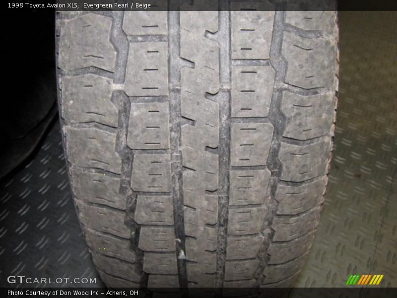 Evergreen Pearl / Beige 1998 Toyota Avalon XLS