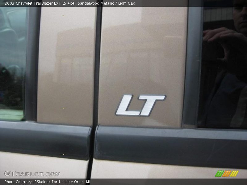 Sandalwood Metallic / Light Oak 2003 Chevrolet TrailBlazer EXT LS 4x4