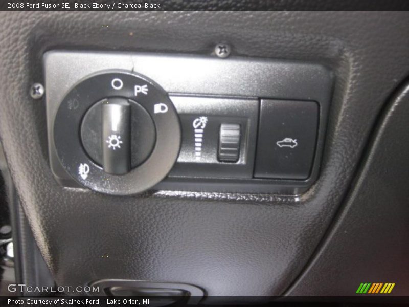 Black Ebony / Charcoal Black 2008 Ford Fusion SE