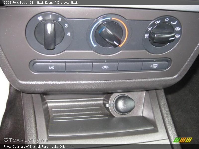 Black Ebony / Charcoal Black 2008 Ford Fusion SE