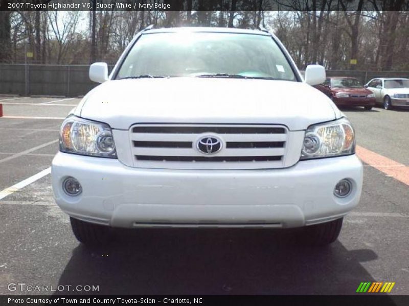 Super White / Ivory Beige 2007 Toyota Highlander V6