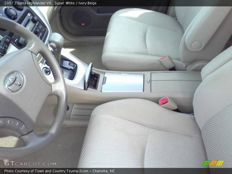 Super White / Ivory Beige 2007 Toyota Highlander V6