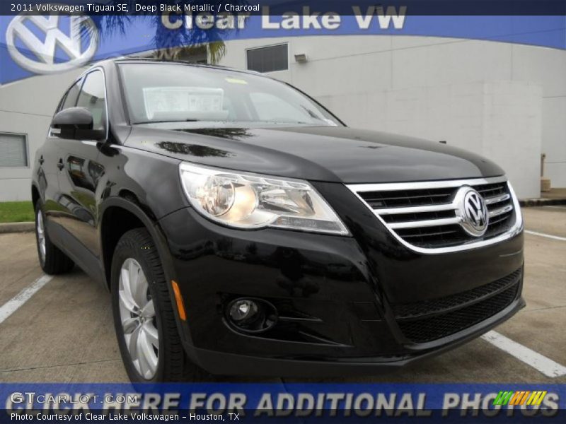 Deep Black Metallic / Charcoal 2011 Volkswagen Tiguan SE