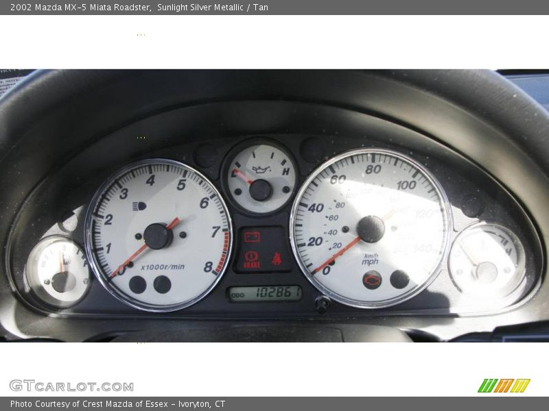 Sunlight Silver Metallic / Tan 2002 Mazda MX-5 Miata Roadster