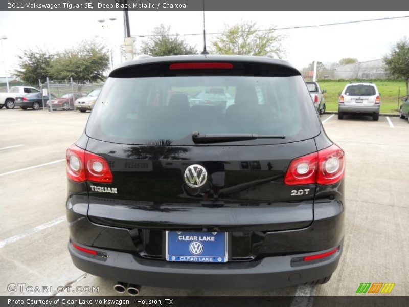 2011 Tiguan SE Deep Black Metallic