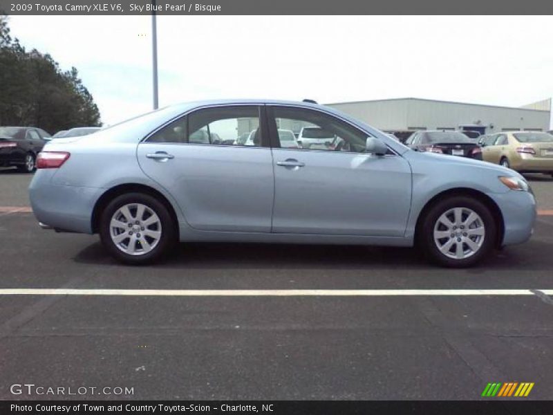 Sky Blue Pearl / Bisque 2009 Toyota Camry XLE V6