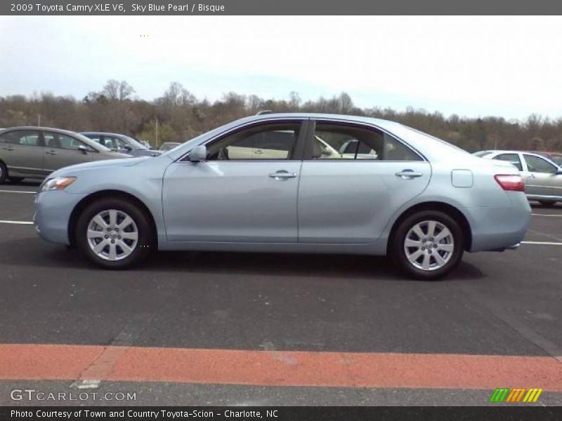 Sky Blue Pearl / Bisque 2009 Toyota Camry XLE V6