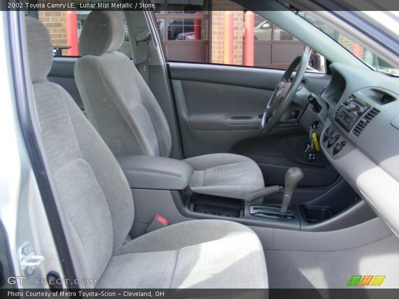 Lunar Mist Metallic / Stone 2002 Toyota Camry LE
